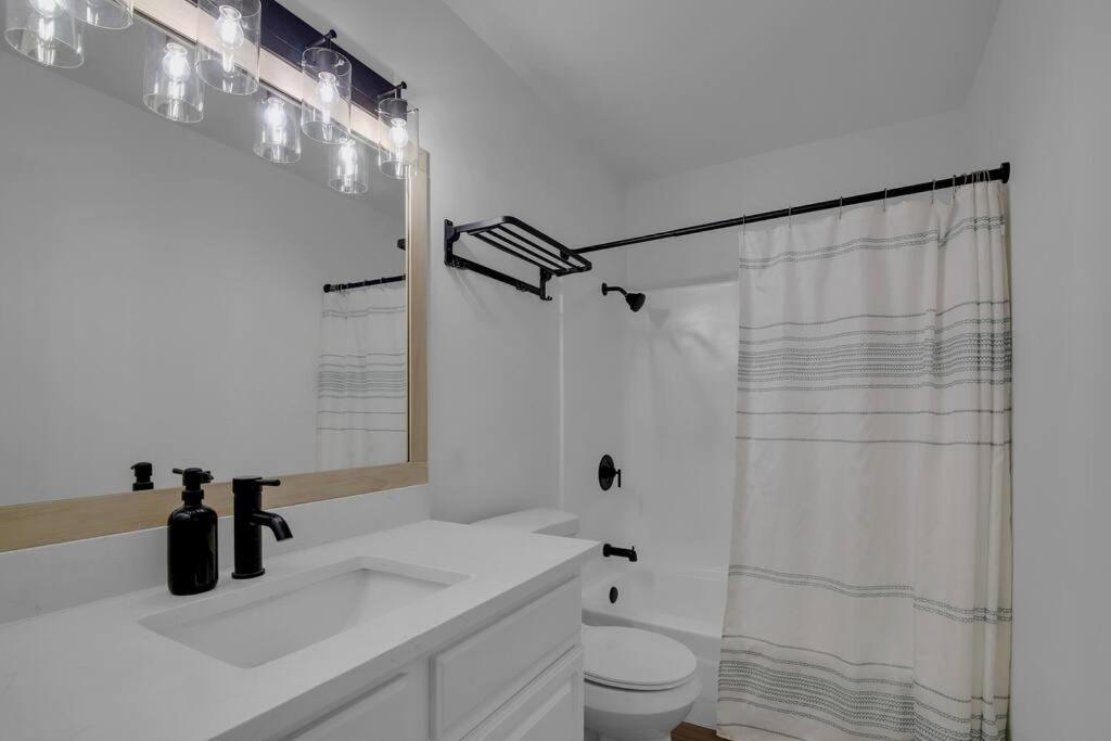 Condo Near Downtown Austin! Esterno foto